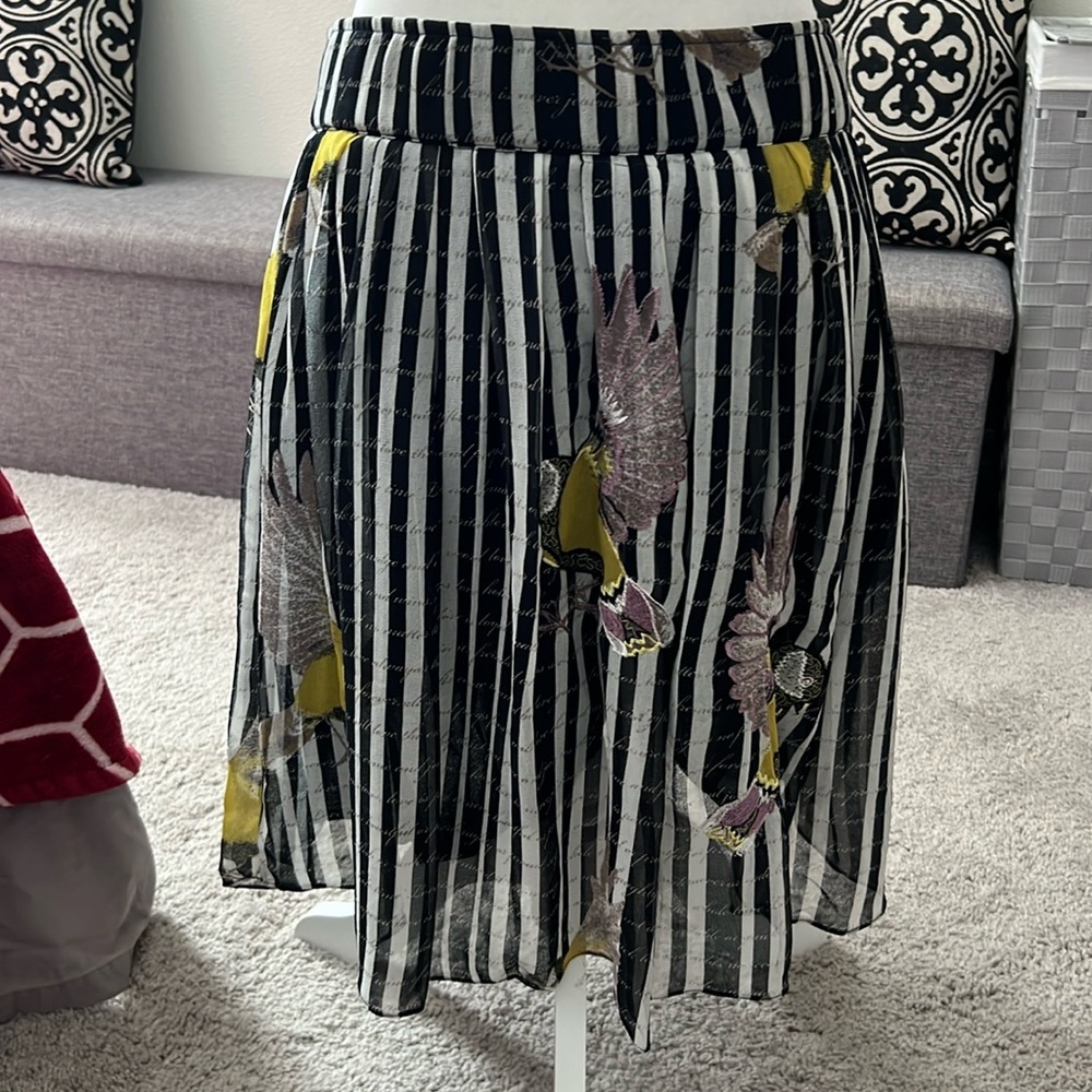 EUC Anthropologie Isy and Peeps Bird Print Stripe Skirt - Size 8